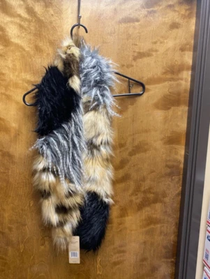 Bufanda mujer nueva con etiquetas "Michael Starts" piel sintética/plumas. Talla única Reg. $52,00 Foto 1 de 2