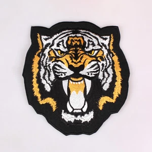 Parche bordado cara de tigre valiente tamaño grande plancha en 6,7"" x 7,5"", 17 cm x 19 cm - Imagen 1 de 3