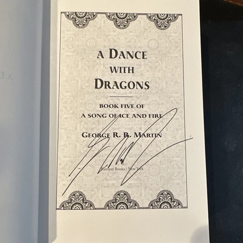SIGNED GEORGE R.R. MARTIN  'A DANCE WITH DRAGONS' HARD COVER 1ST/1ST EDITION Cover