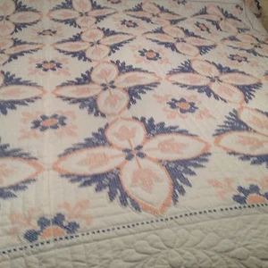 Hand Embroidered, Hand Quilted Lg Queen - Picture 1 of 6