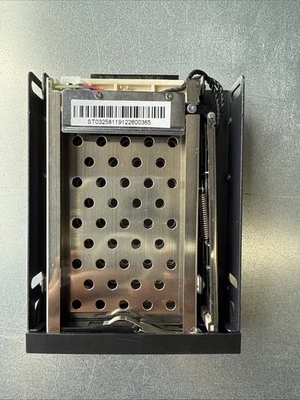 HSB220SAT25B Startech 2 Drive 2.5" Trayless Hot Swap SATA Mobile Rack Backplane - Image 1 of 4