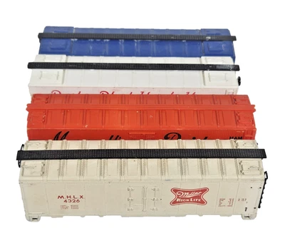 Rake of 4 X OO Gauge Model Railways Various Container Wagons Morrell's ETC Unbox - Image 1 of 4