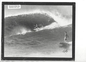 1968 EDDIE AIKAU & STEVE GAINES HALEIWA, NORTH OAHU, PHOTOGRAPH ON 8X10" MATT - Bild 1 von 1