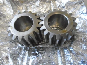 1 EA LYCOMING GEAR SET  P/N: 67393   - Picture 1 of 3