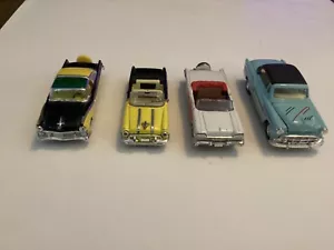 4 CARS 1/43 1955 PONTIAC STARCHIEF 1955 FORD FAIRLANE CONVERTIBLE WELLY - Picture 1 of 12