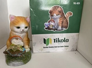 Tikola Garden Gnome And Cat Solar Statue New Open Box - Picture 1 of 17