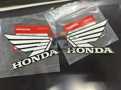 2 piezas PARA HONDA ALA PEGATINA TANQUE DE COMBUSTIBLE ACEITE CALCOMANÍA EMBLEMA CARENADO BLANCO - NEGRO 90mm Foto 1 de 4