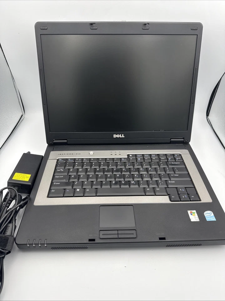 Notebook Dell Inspiron B130 – Pentium M 1.7GHz, 1GB RAM, HDD 60GB, DVD-RW, Windows - Imagem 1 de 4