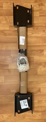 全新 Curt 拖车挂架 III 级 2 英寸 接收器挂接 13448 SUBARU ASCENT — 第 1/3 张图片