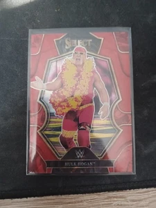 WWE Select 2023 Hulk Hogan No. 130 Prizm Premier Level - Bild 1 von 2