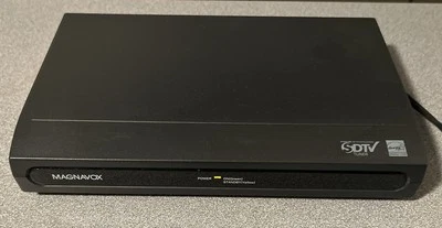 Magnavox TB100MW9 SDTV Converter Box ATSC Tuner  NO REMOTE - Image 1 of 3