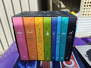 The Puffin Classics Deluxe Collection 8 Book Box Set Christmas Present - Picture 1 of 5