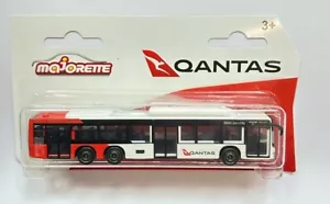 Majorette x Australia Qantas Airport Bus (MAN Lion's Bus) Die-Cast - Picture 1 of 1