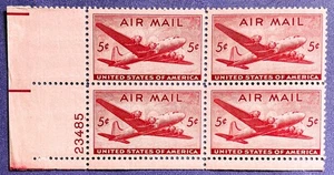 Scott #C32, bloque de placa de correo aéreo, LL, MNH - DC4 Skymaster, edición 1946 - Imagen 1 de 1