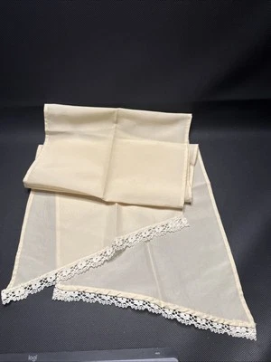 Cachecol vintage creme marfim bainha de renda retangular - Imagem 1 de 4