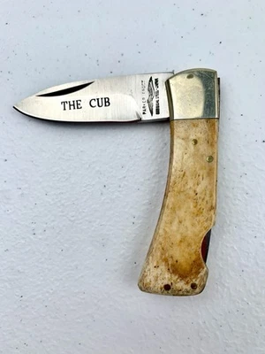 Carpeta de punto de caída de hueso liso Parker Frost The Cub de colección Foto 1 de 4