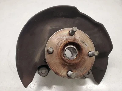 1998 - 2002 Toyota Corolla Front Left Driver Side Spindle Knuckle w/o Abs OEM - Изображение 1 из 4