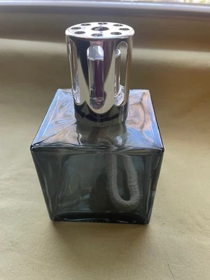 Lámpara Berger Paris negra gris vidrio catalítica hogar fragancia 3" cuadrada nueva sin caja Foto 1 de 4