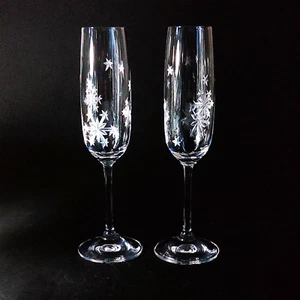 WATERFORD Marquis WINTERFEST CHAMPAGNE FLUTES, Blown & Cut Crystal, 9 1/8", 2PCS - Picture 1 of 6