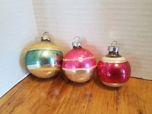 3 Vintage Glass Christmas Tree Ornaments Pink & Green BANDS Mixed lot USA MCM - Picture 1 of 3
