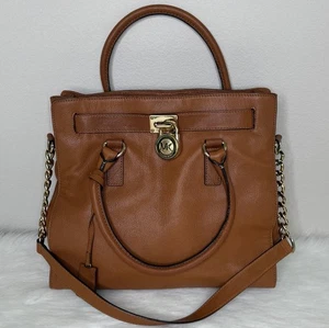 Bolso de Mano Michael Kors Hamilton De Colección Cuero Marrón Cerradura Dorada Años 2000 - Imagen 1 de 11