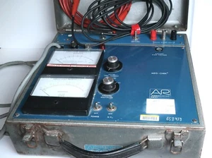 Associated Research Voltaje Variable Meg-Chek Megger Hipot*SIN PROBAR* - Imagen 1 de 5