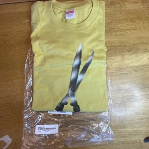 Supreme Shears Tee Acid Yellow Size Large Brand New *RARE* Color - Picture 1 of 5