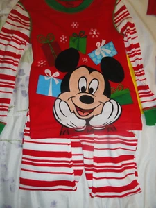Size 4 Mickey Mouse Christmas Presents Disney Pajama Set NWT - Picture 1 of 2