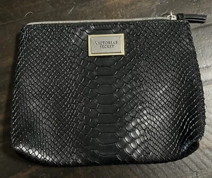 Victoria's Secret Black Cosmetics Bag Fabric Lined - Picture 1 of 3