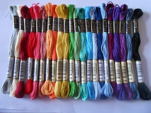 Anchor Six Stranded Threads Pack of 22 Exact Match - Picture 1 of 1