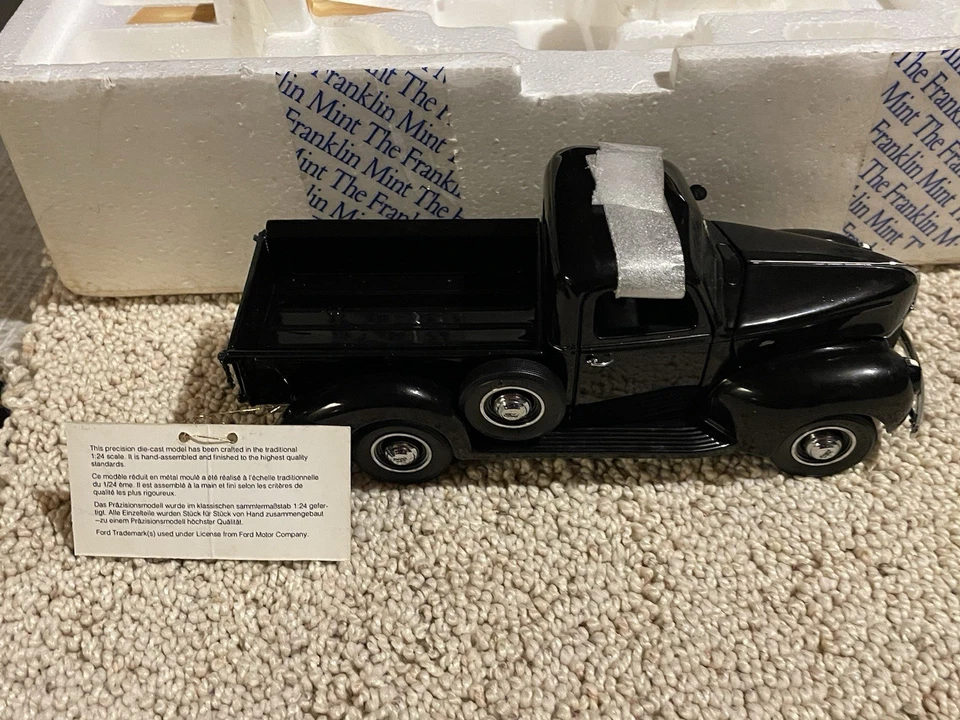 Franklin Mint 1940 Pick Up Truck - Image 1 of 1