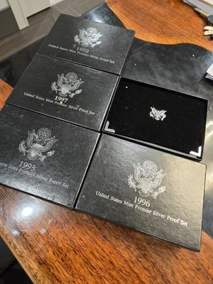 LOT OF FIVE SILVER PROOF SETS 1992, 1993, 1996, 1997, 1998 - Image 1 of 4