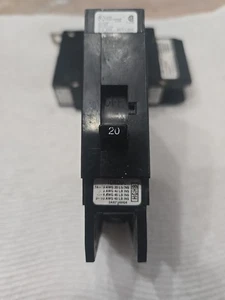 Eaton HGHB1020 Bolt-On Circuit Breaker 20A 277V 1P 1PH HGHB 25kA 20 AMP 277 Volt - Picture 1 of 4