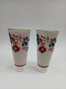 (Lot Of 2) Avon Holly Berry Kiss Body Scrub Limited Edition - Picture 1 of 10