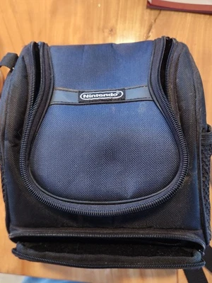 Mini Mochila Nintendo Gameboy Estuche de Transporte de Viaje OEM Bolso Negro DS 3DS Foto 1 de 4