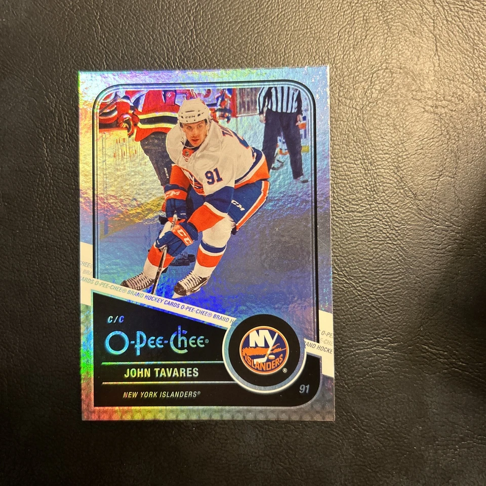 B98a O Pee Chee 2011/12 Rainbow #438 John Tavares New York Islanders - Image 1 of 3