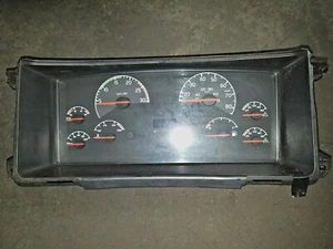 VOLVO VNL DASH GAUGE PANEL CLUSTER 20559343-P01 - Picture 1 of 10