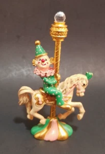 Payaso de peltre Spoontiques en carrusel con cristal de Swarovski k1494 1986 - Imagen 1 de 4