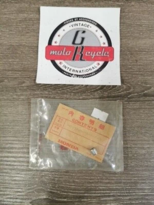 NOS HONDA CB1000 1995 CB1000F 1993 PIN DOWEL 8X8 90702-MB0-000 H74 - Изображение 1 из 4