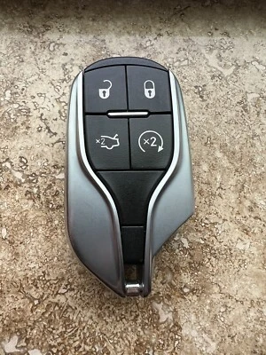 2014-23 OEM MASERATI QUATTROPORTE GHIBLI LLAVE INTELIGENTE MANDO A DISTANCIA ARRANQUE ¡EXCELENTE! Foto 1 de 3