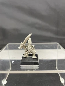 Warhammer - Orcs & Goblins - Forest Goblin w' Sword 1 - Metal OOP - Picture 1 of 2