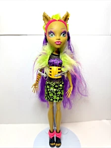 Monster High Freaky Fusions Clawvenus Doll 2008 Outfit Shoes - Picture 1 of 11