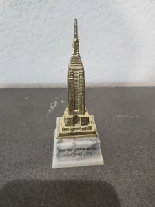 Vintage Empire State Building New York City, Building Plastic Base, 4.25” Tall - Picture 1 of 3