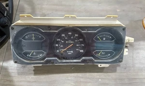 81-89 DODGE D100/D150/D250 Ram RamCharger SPEEDOMETER GAUGE CLUSTER - Picture 1 of 8