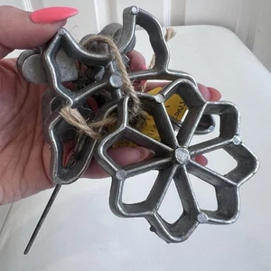 Vintage Lot 3 TIMBALE ROSETTE IRON WARE Metal COOKIE MOLDS | Flower, Butterfly - Picture 1 of 7