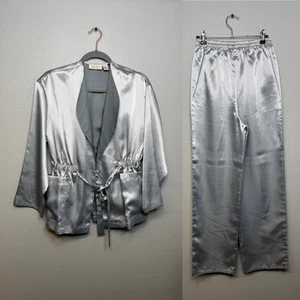 Victoria’s Secret Gold Label Satin Pajamas Set Size P Vtg Gray Y2K - Picture 1 of 5