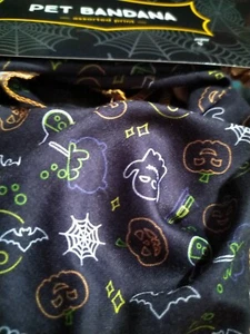 Pet Bandana Halloween Spirit  Small T16 - Picture 1 of 1