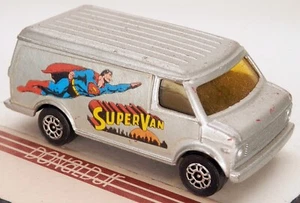 Chevrolet Serie G Van Superman Plateada Vintage Corgi Juniors 1971-1977 escala 1/64 - Imagen 1 de 2