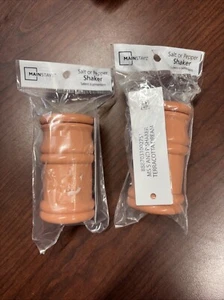Set Of Two Salt Or Pepper Shakers Mainstays Terracotta Dream Color NWT - Picture 1 of 2