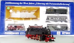 Fleischmann DIGITAL Güterzug m Personenbeforderung DB Epoche III (art 82 1952) - Bild 1 von 9